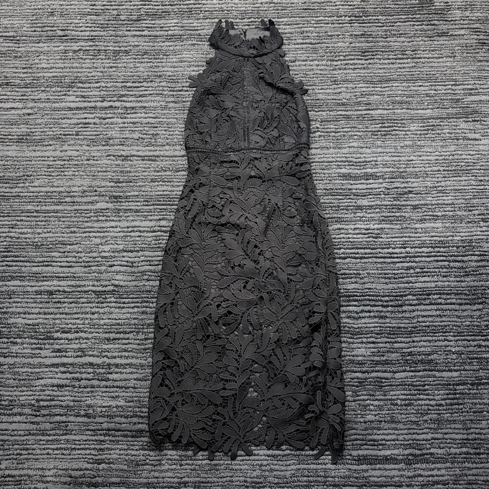 Bardot Gemma Lace Overlay Size M Halter Neck Sleeveless Sheath Dress